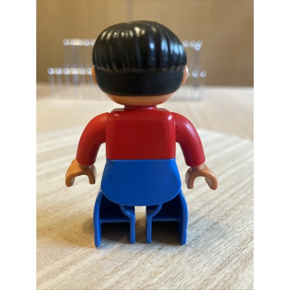 Duplo Lego Man Red Top Blue Pants‎ Ville Figure Only